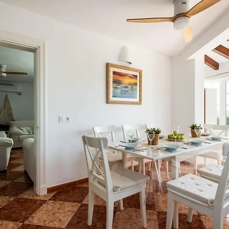 Villa Sa Moreneta By Escape Binibeca